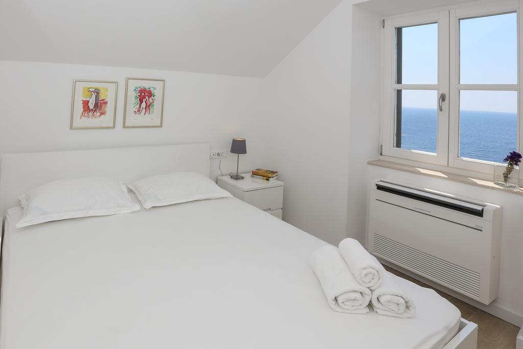 White & Co Villa And Apartments Дубровник Стая снимка