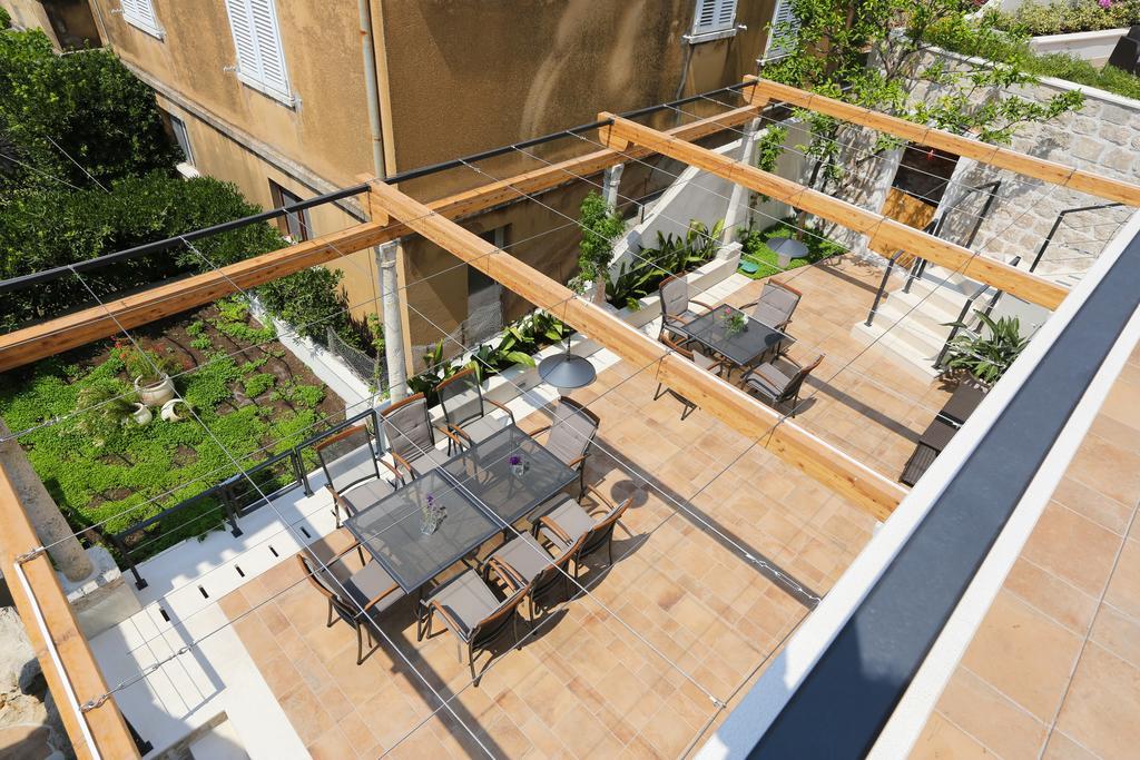 White & Co Villa And Apartments Дубровник Стая снимка