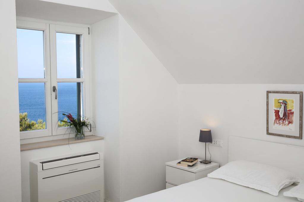 White & Co Villa And Apartments Дубровник Екстериор снимка